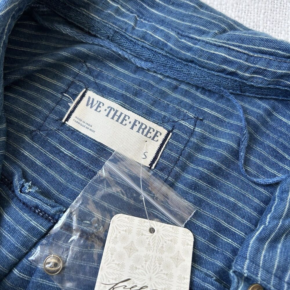 Free People We The Free Blue Long Sleeve Fitted Stripe Jersey Shirt Button Sz S - Picture 6 of 14